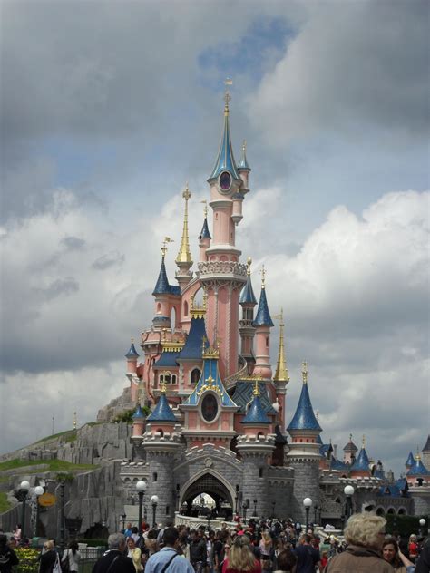 cheap trips to eurodisney